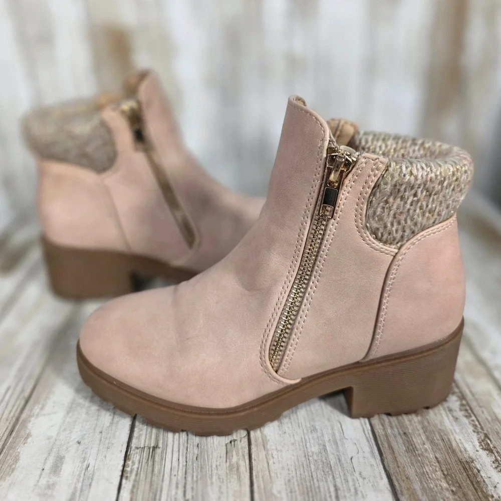 DV Dolce Vita Nautra Girls Blush Pink Faux Leather Sweater Collar Ankle Boots 3